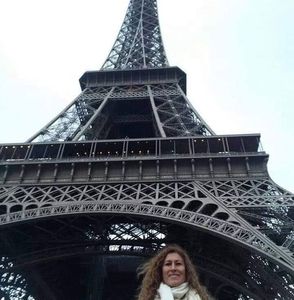 Meet your Posher, Yolanda